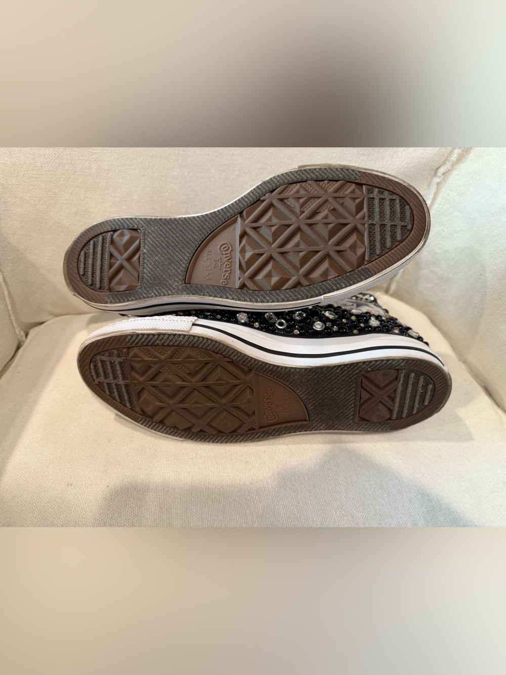 NwOT💥 Custom Hightop Bling Converse - Pearl & Rhinestone Sneakers💥 - Picture 8 of 9